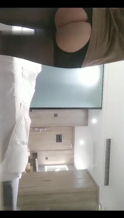 老哥【全国探花】年后回归约了个大奶少妇，骑乘后入大力猛操非常诱人